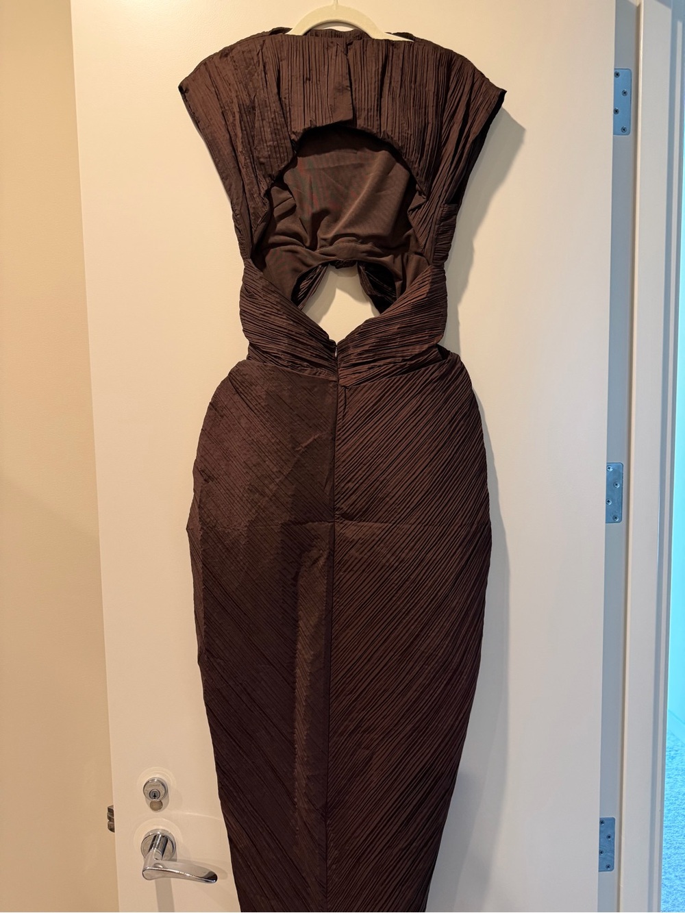 cult gaia ‘Inaya’ Brown Knotted Cutout Midi Dress - Picture 8 of 8